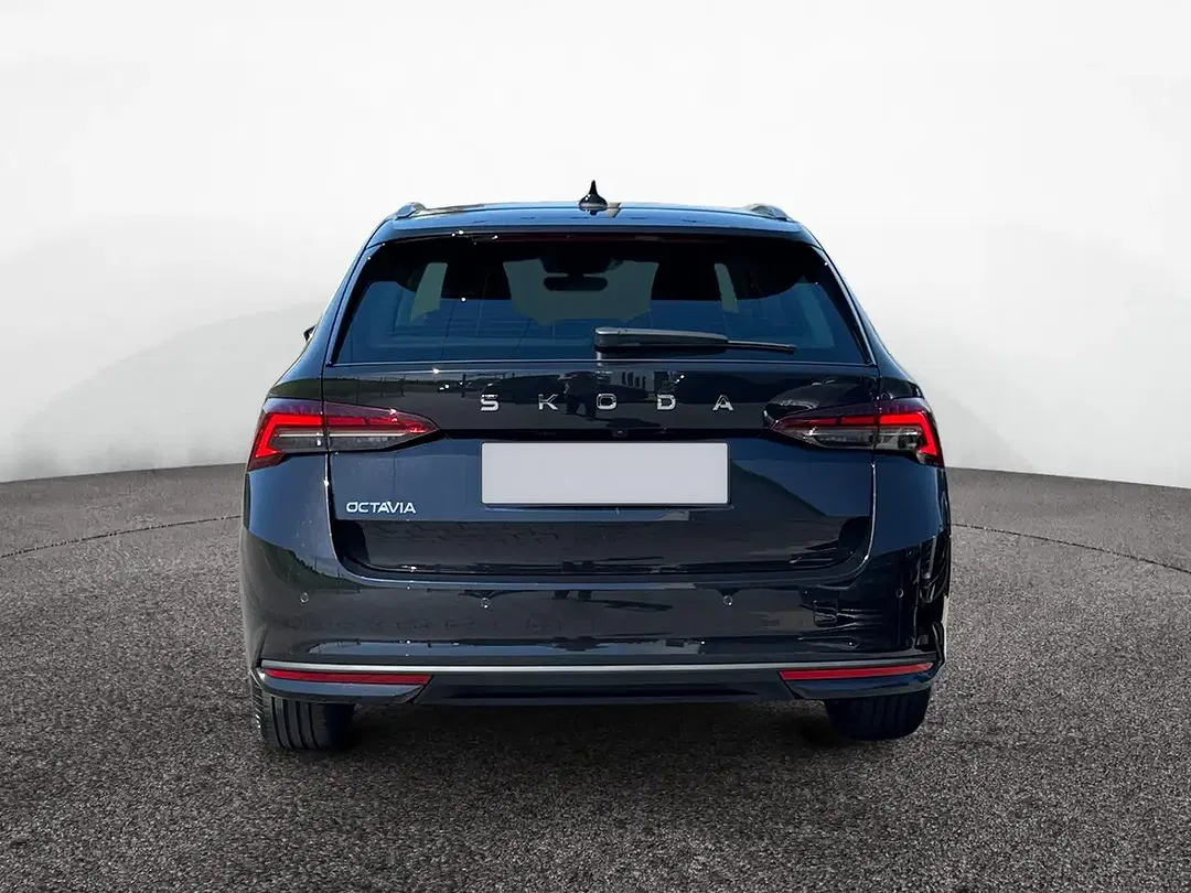 Skoda Octavia - Thumbnail 5