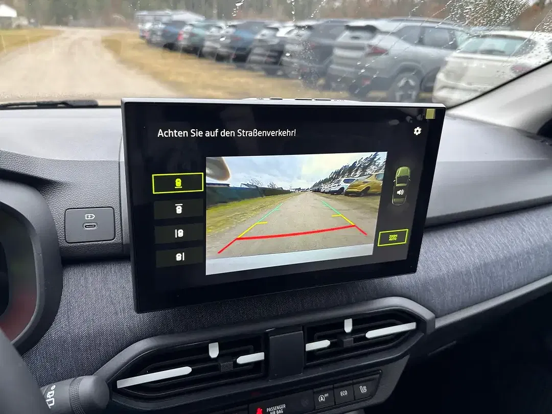 Dacia Sandero - Thumbnail 11