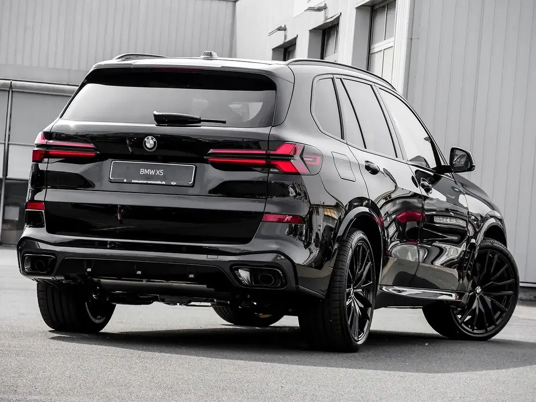 BMW X5 - Thumbnail 2