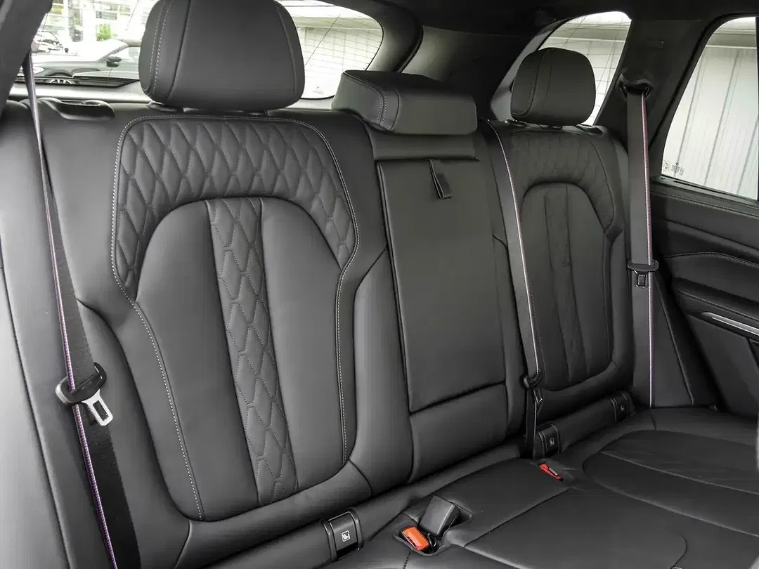 BMW X5 - Thumbnail 4