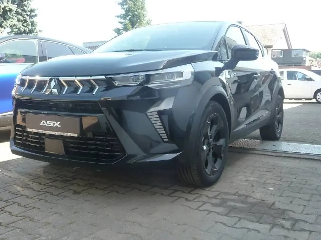 Mitsubishi ASX - Thumbnail 2