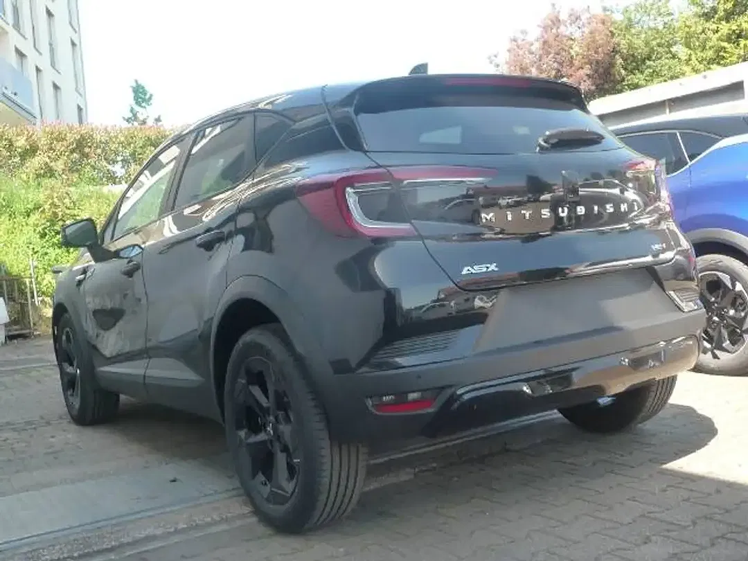 Mitsubishi ASX - Thumbnail 4