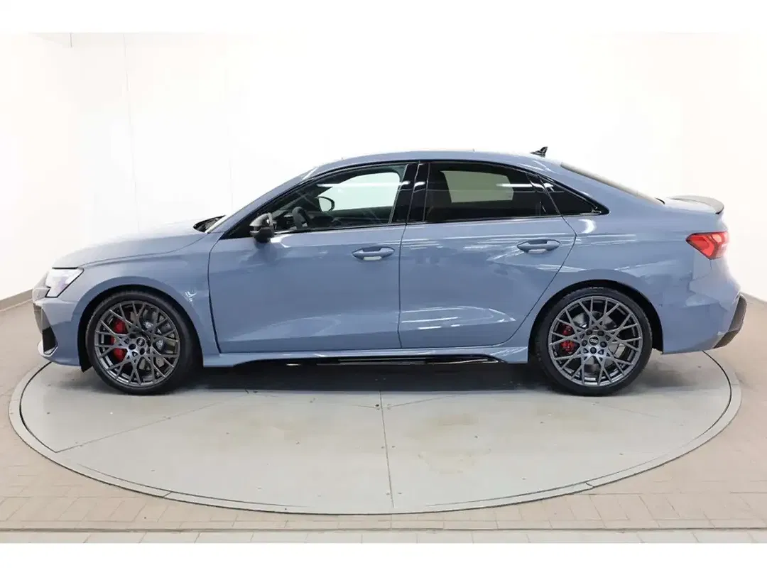 Audi RS3 - Thumbnail 4