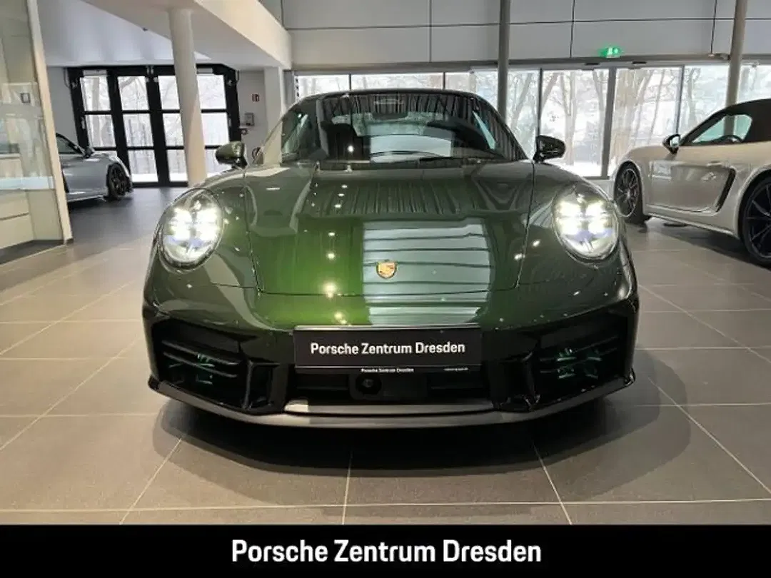 Porsche 992 - Thumbnail 12