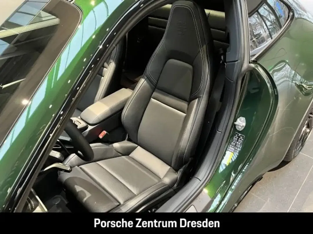 Porsche 992 - Thumbnail 5