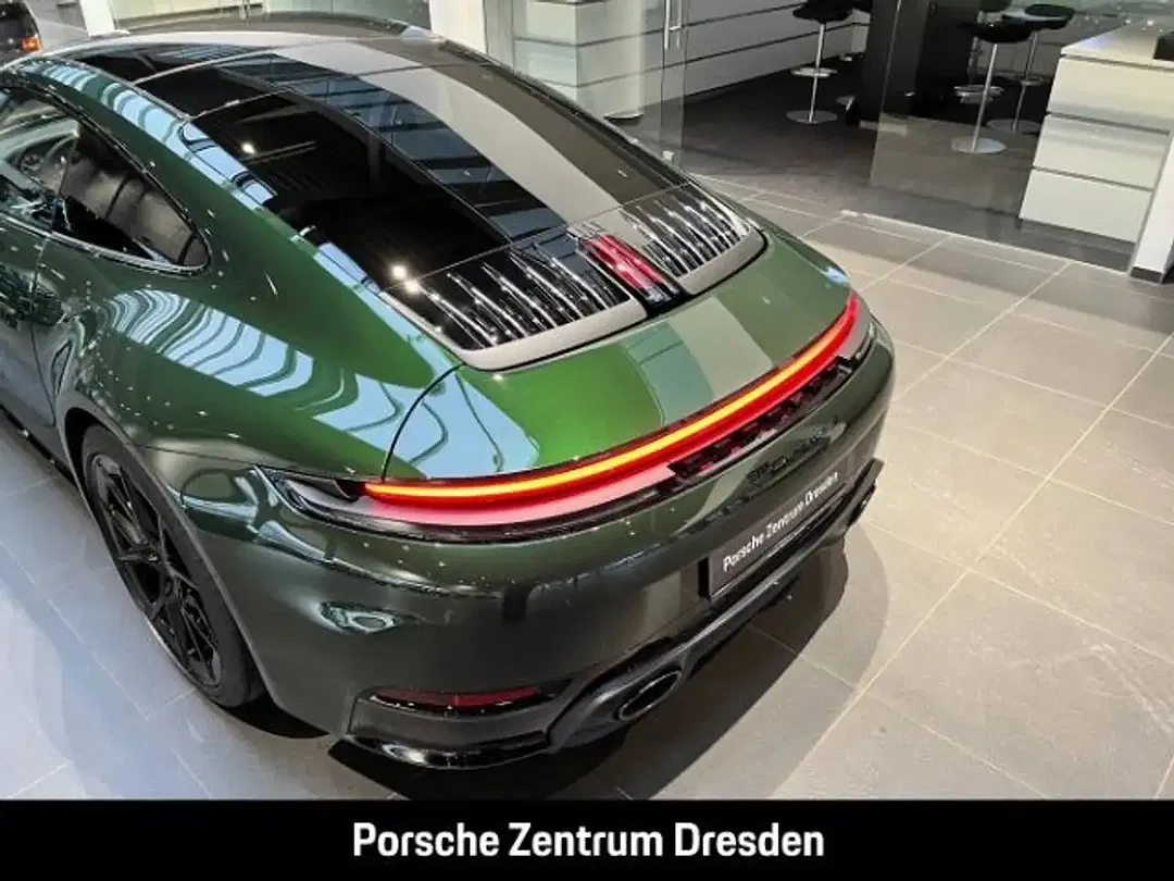Porsche 992 - Thumbnail 7