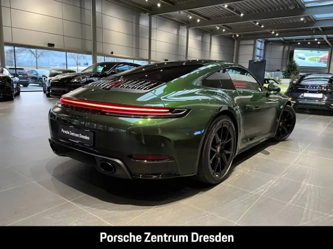 Porsche 992 - Thumbnail 9