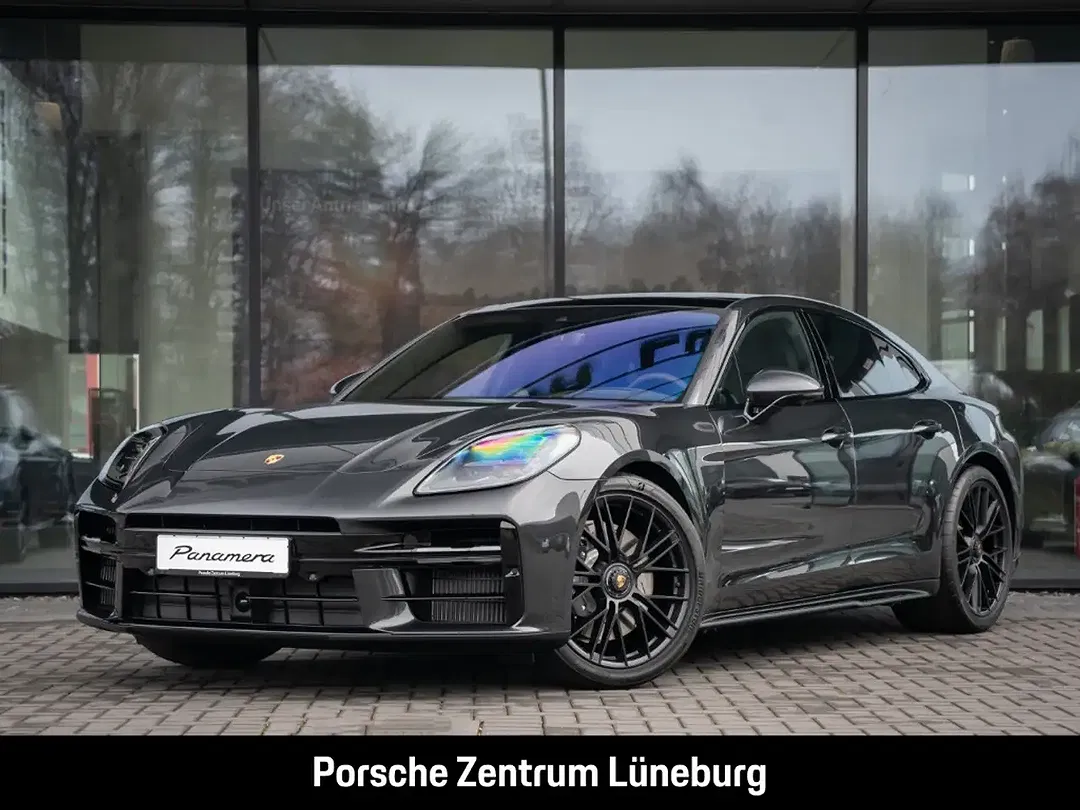 Porsche Panamera - Thumbnail 1