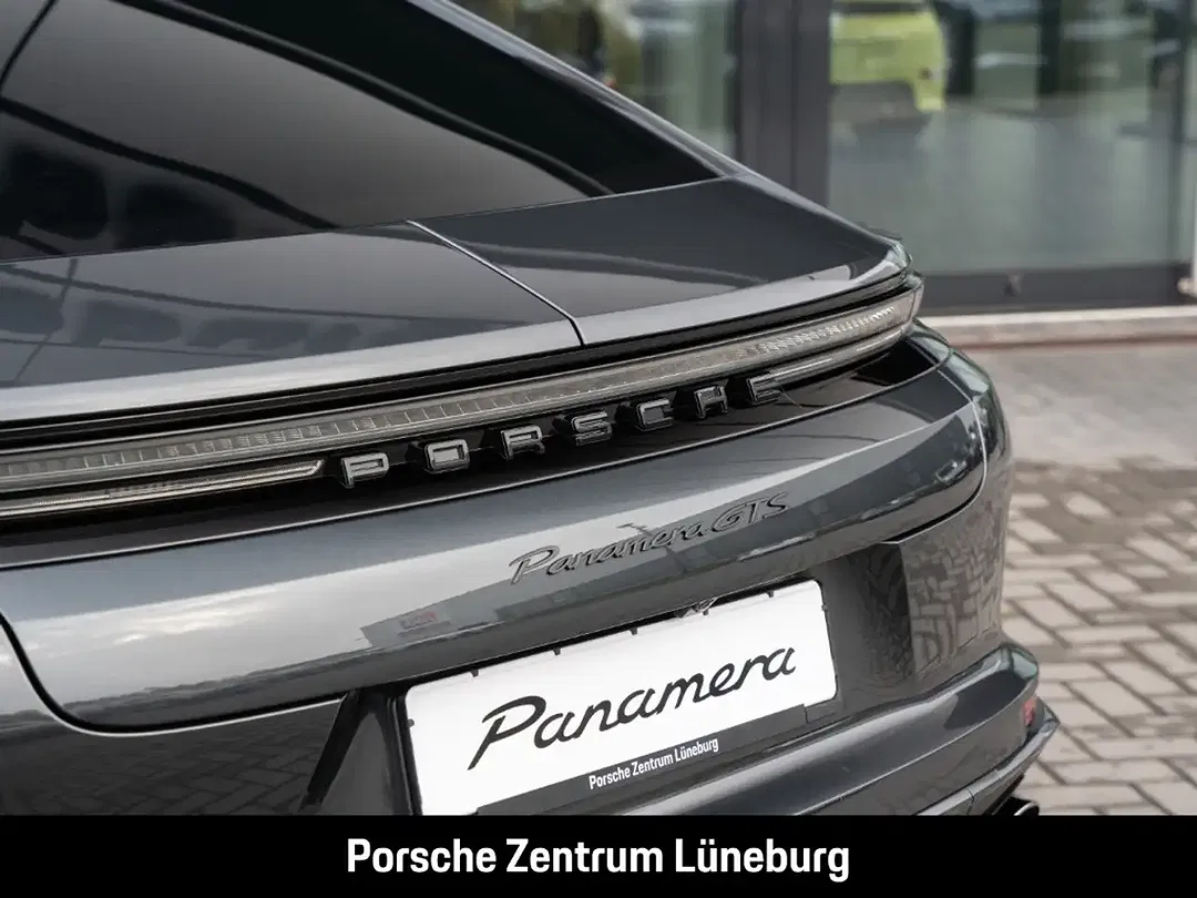 Porsche Panamera - Thumbnail 15