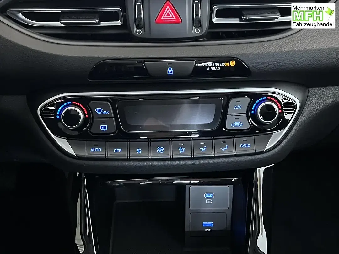 Hyundai i30 - Thumbnail 12