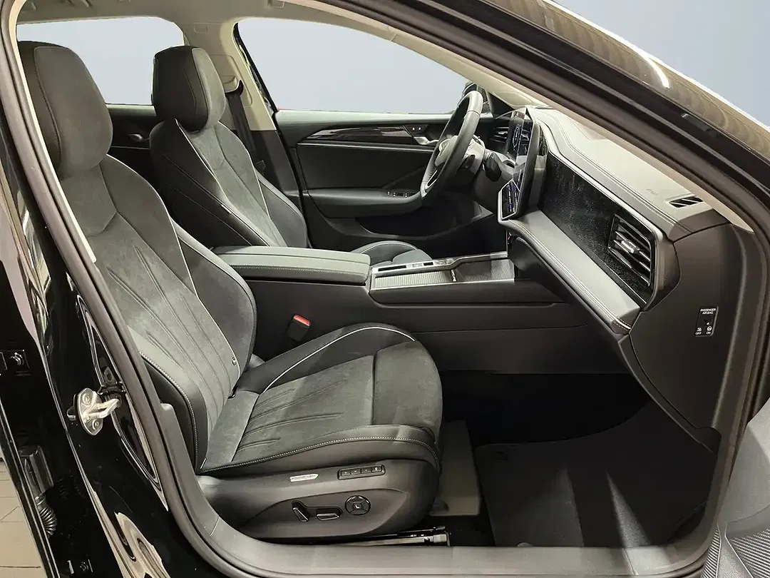 Volkswagen Passat Variant - Thumbnail 9
