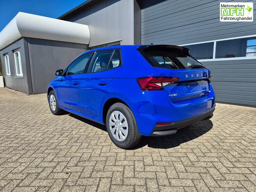 Skoda Fabia - Thumbnail 3