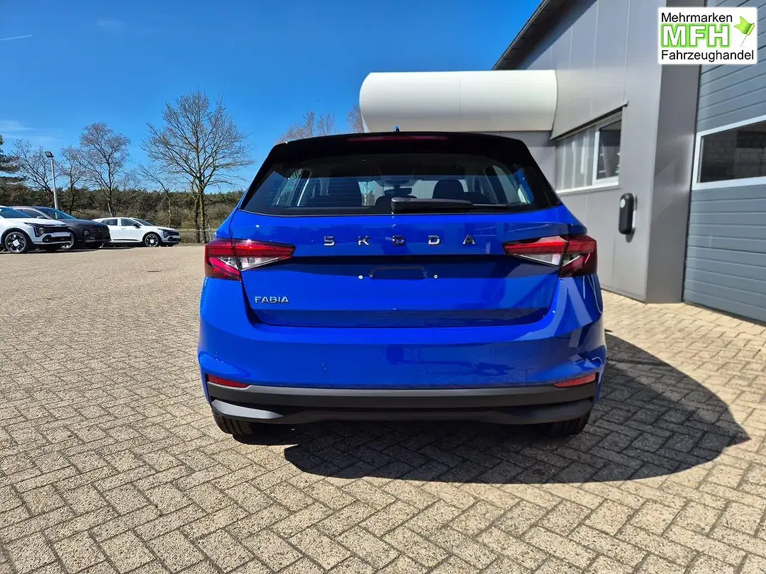 Skoda Fabia - Thumbnail 4