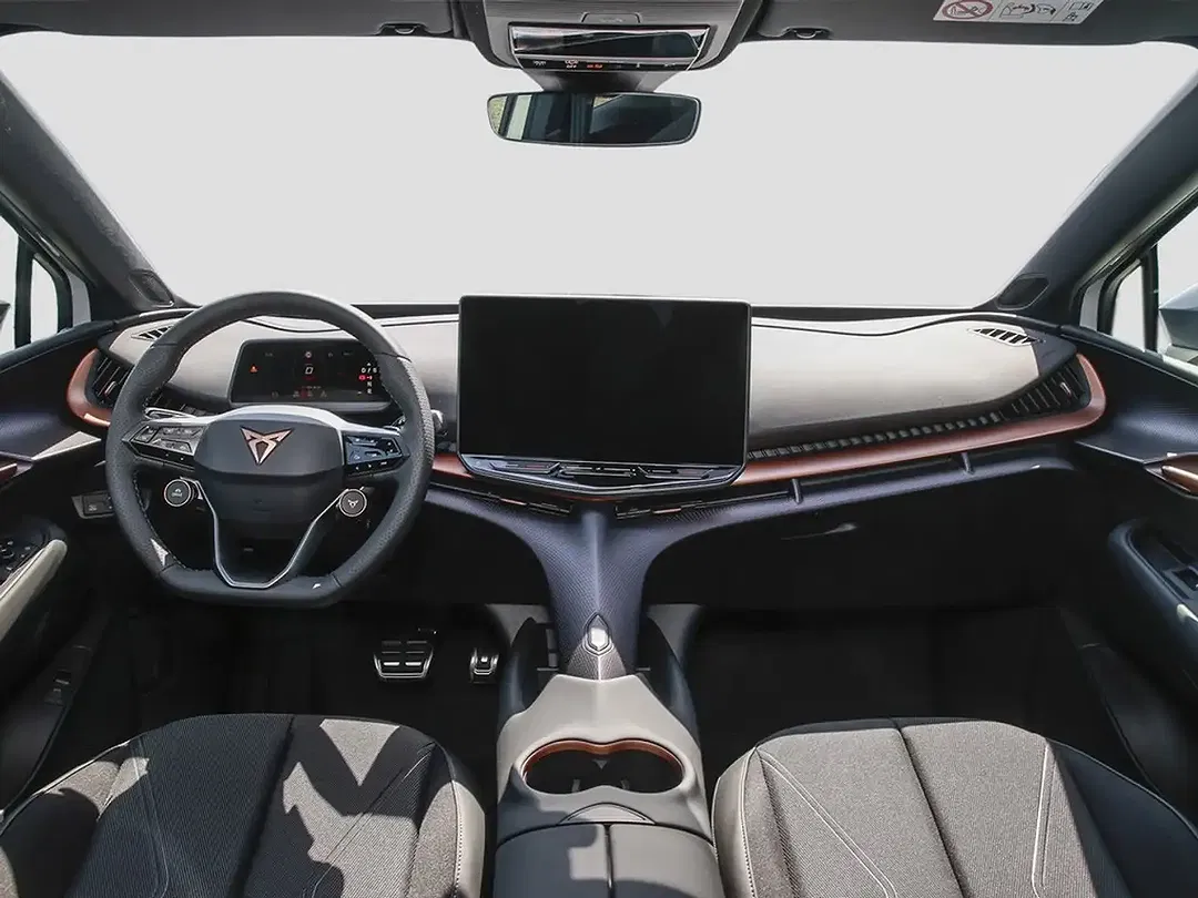 CUPRA Tavascan - Thumbnail 10