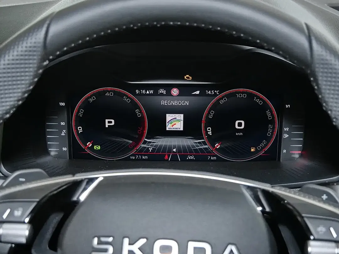 Skoda Karoq - Thumbnail 14