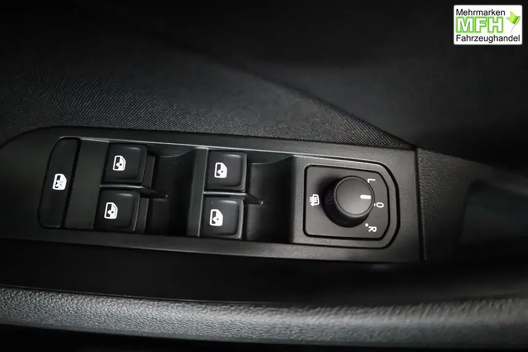 Skoda Kamiq - Thumbnail 7