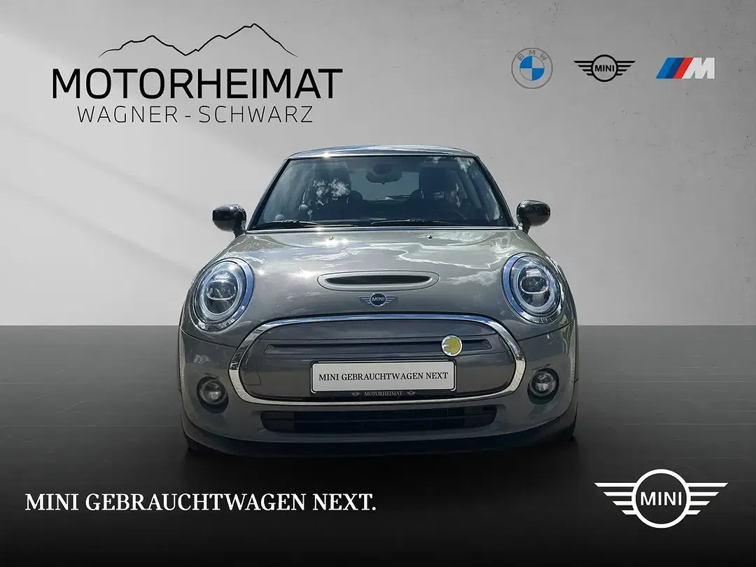 MINI Cooper SE - Thumbnail 2