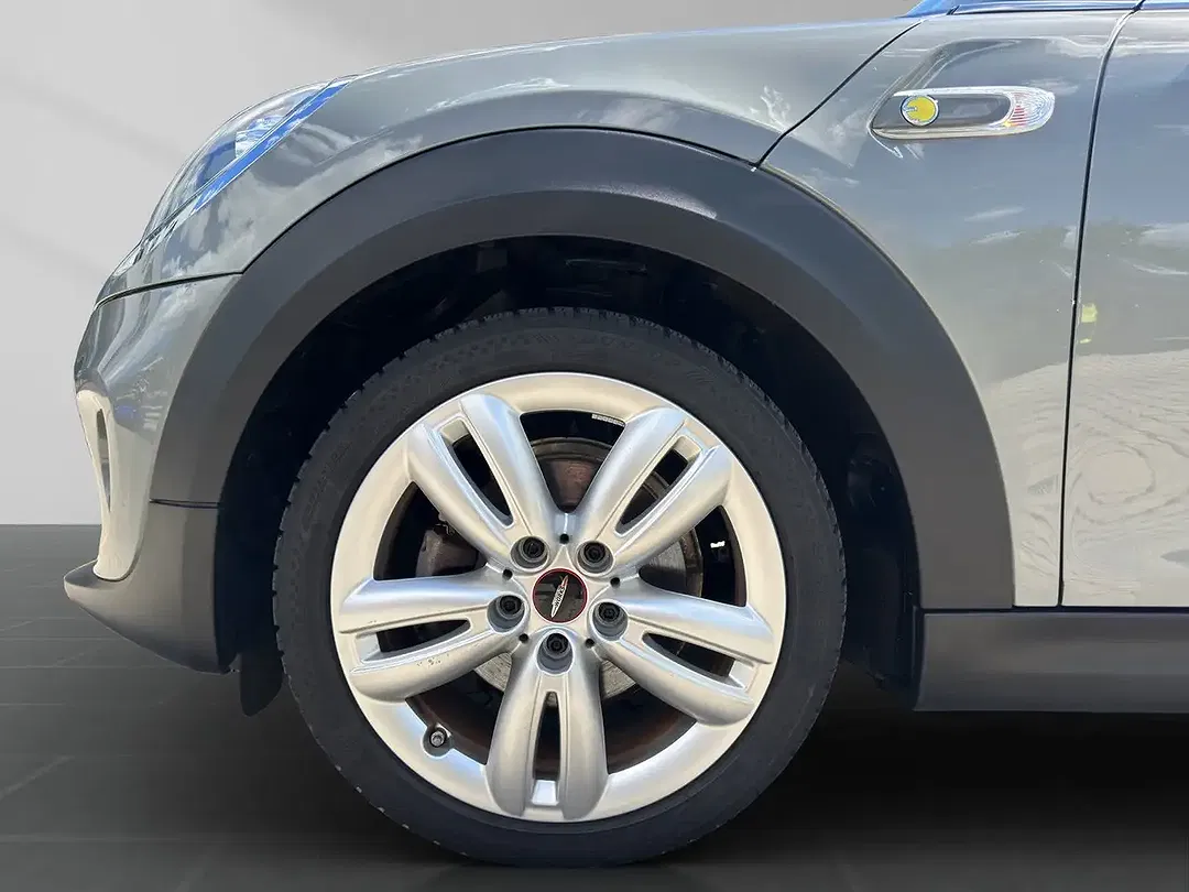 MINI Cooper SE - Thumbnail 8
