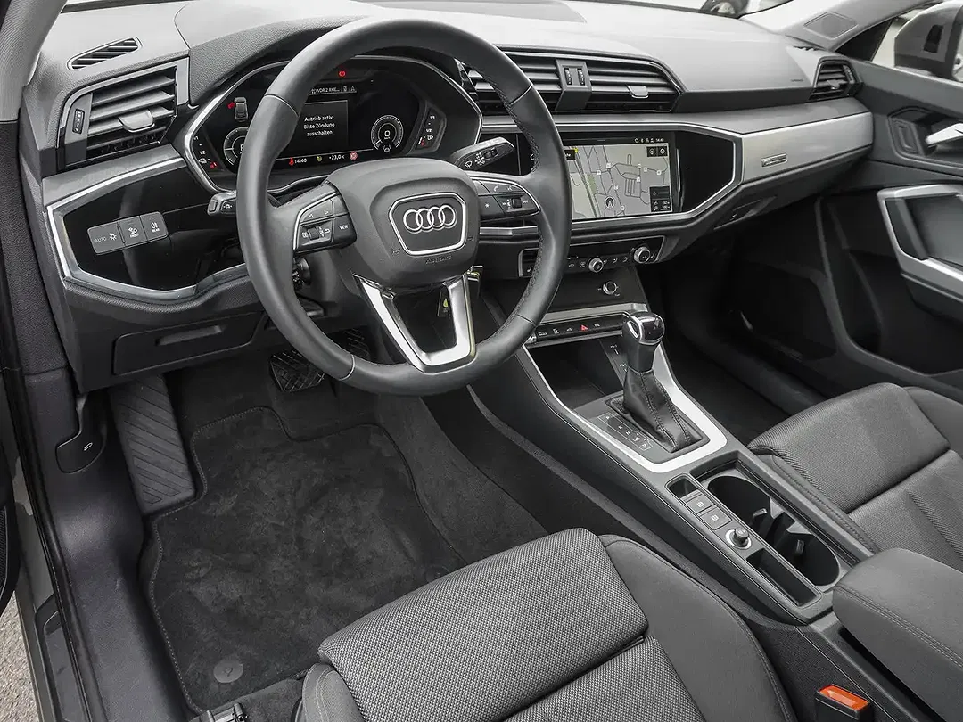Audi Q3 - Thumbnail 9