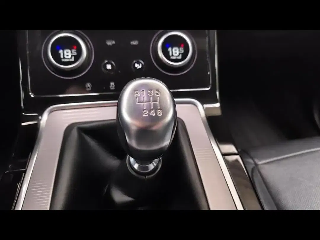 Land Rover Range Rover Evoque - Thumbnail 16