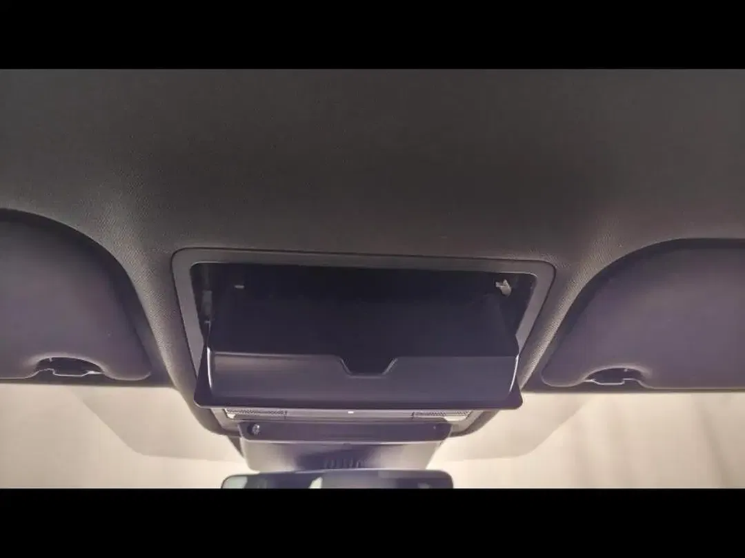 Land Rover Range Rover Evoque - Thumbnail 18