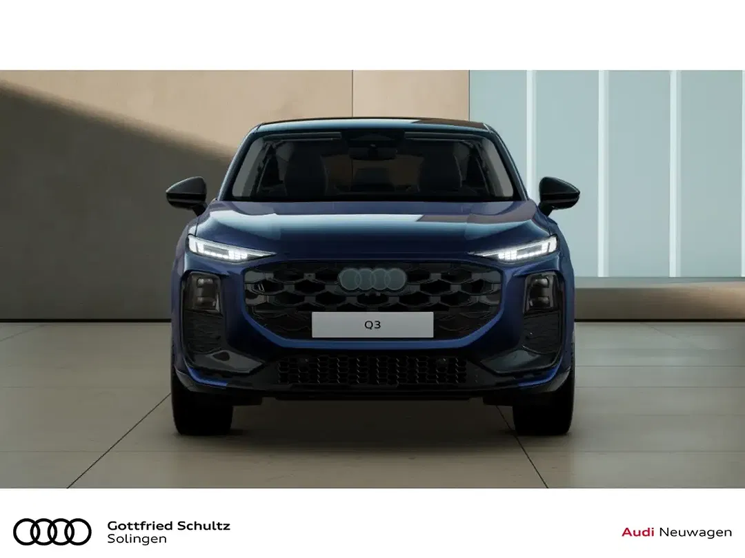 Audi Q3 - Thumbnail 1