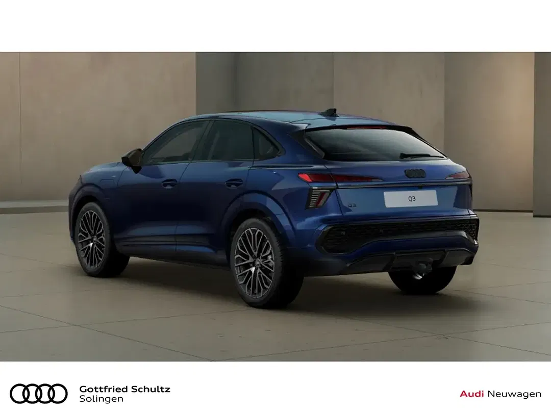 Audi Q3 - Thumbnail 4