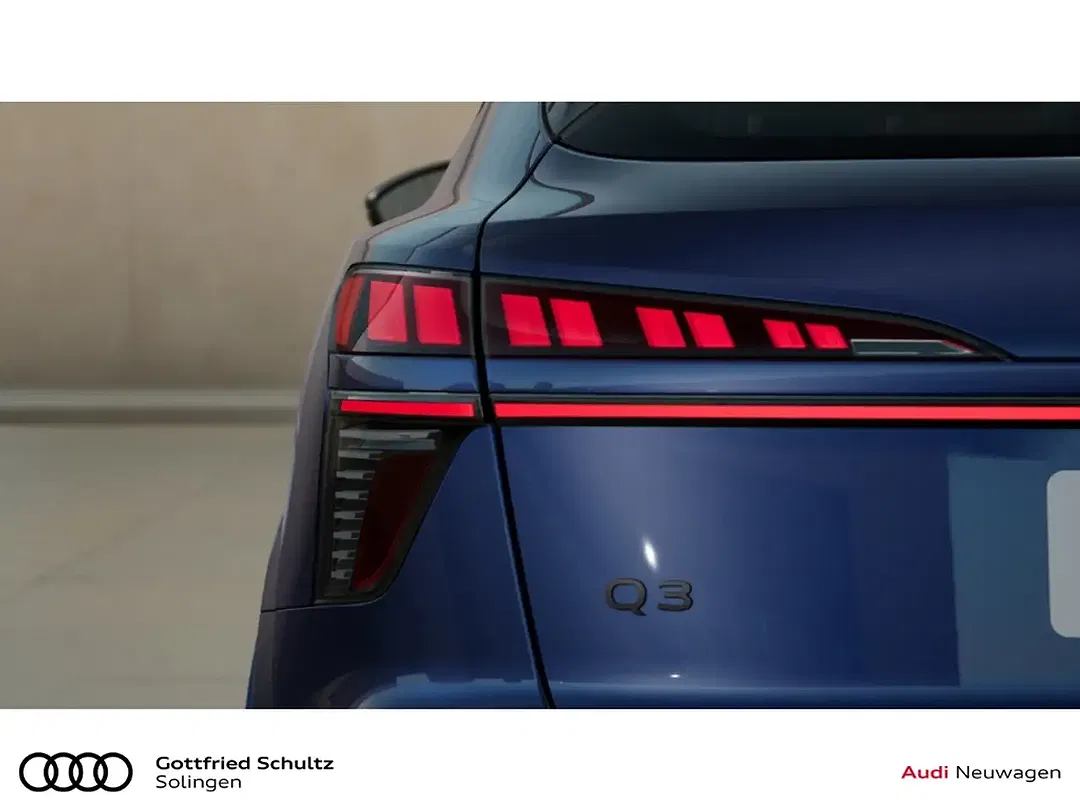 Audi Q3 - Thumbnail 5