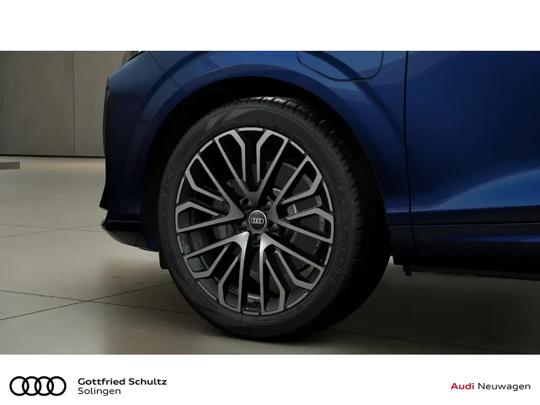 Audi Q3 - Thumbnail 6