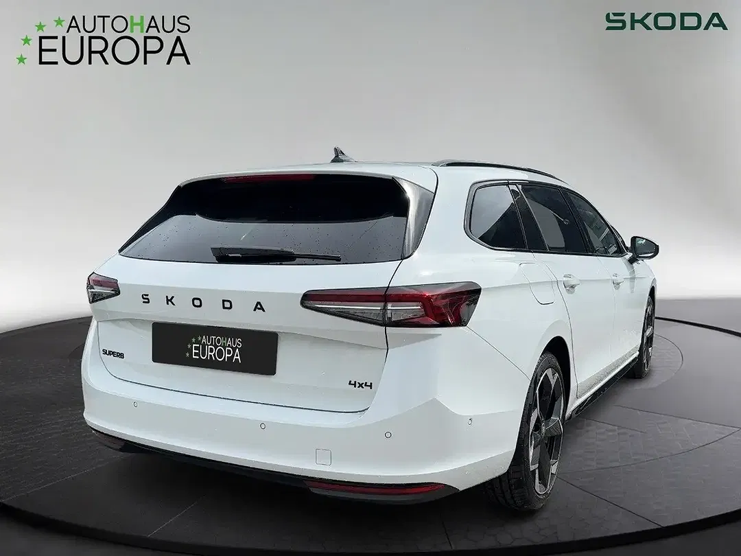 Skoda Superb - Thumbnail 4