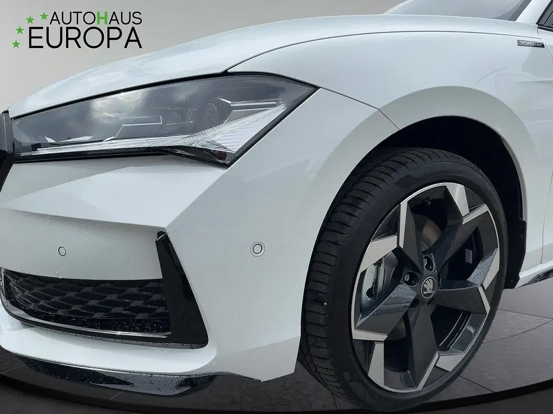 Skoda Superb - Thumbnail 6