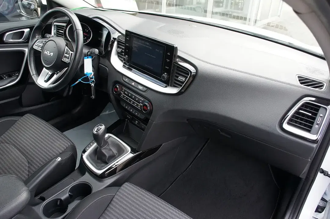 Kia Ceed SW / cee'd SW - Thumbnail 22