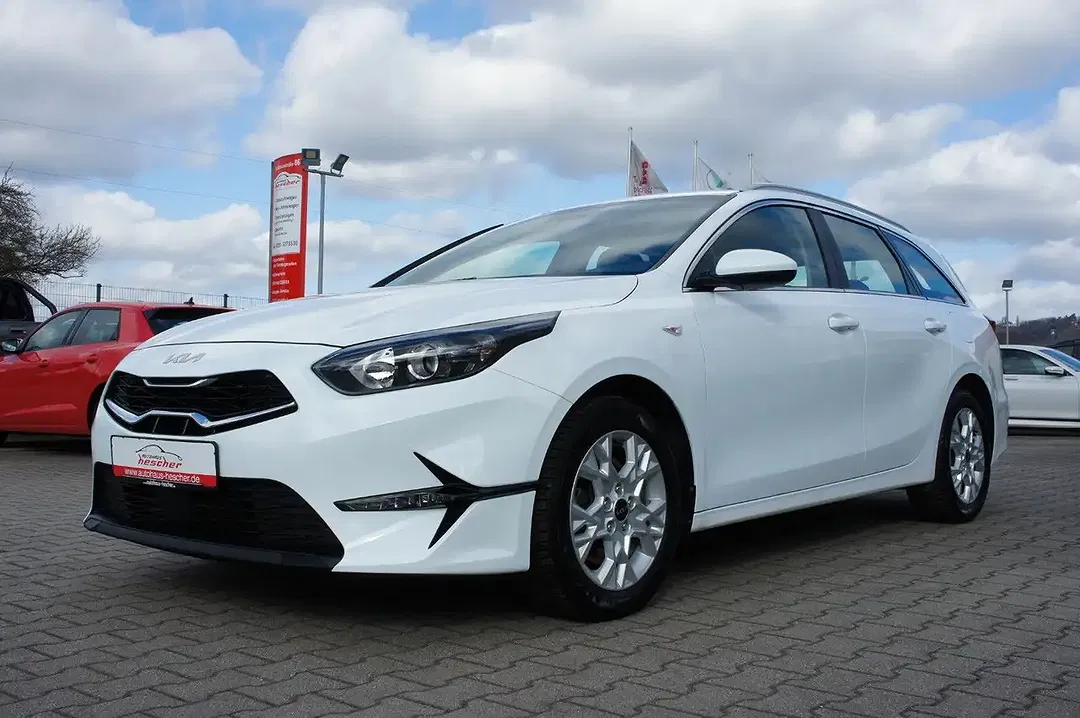 Kia Ceed SW / cee'd SW - Thumbnail 4