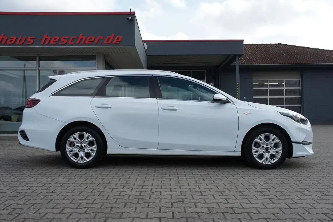 Kia Ceed SW / cee'd SW - Thumbnail 9