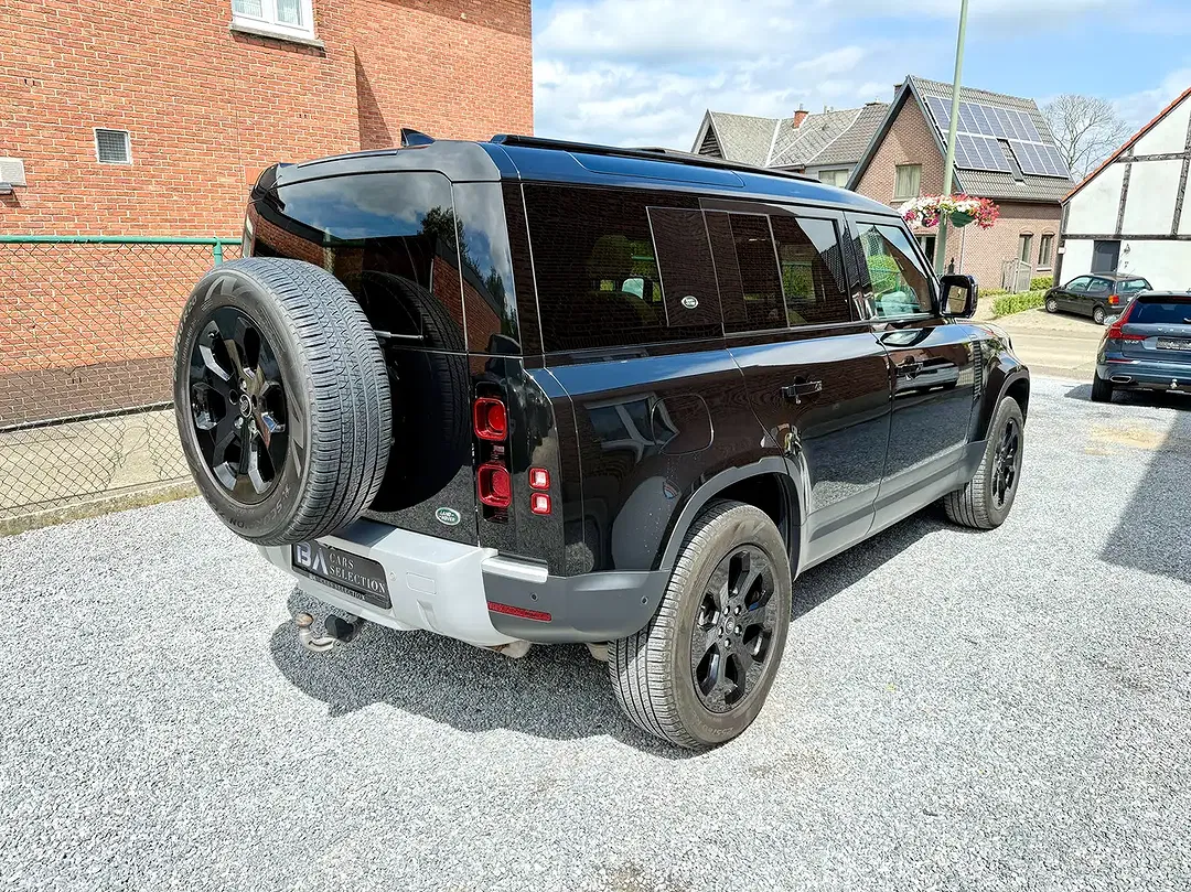 Land Rover Defender - Thumbnail 6