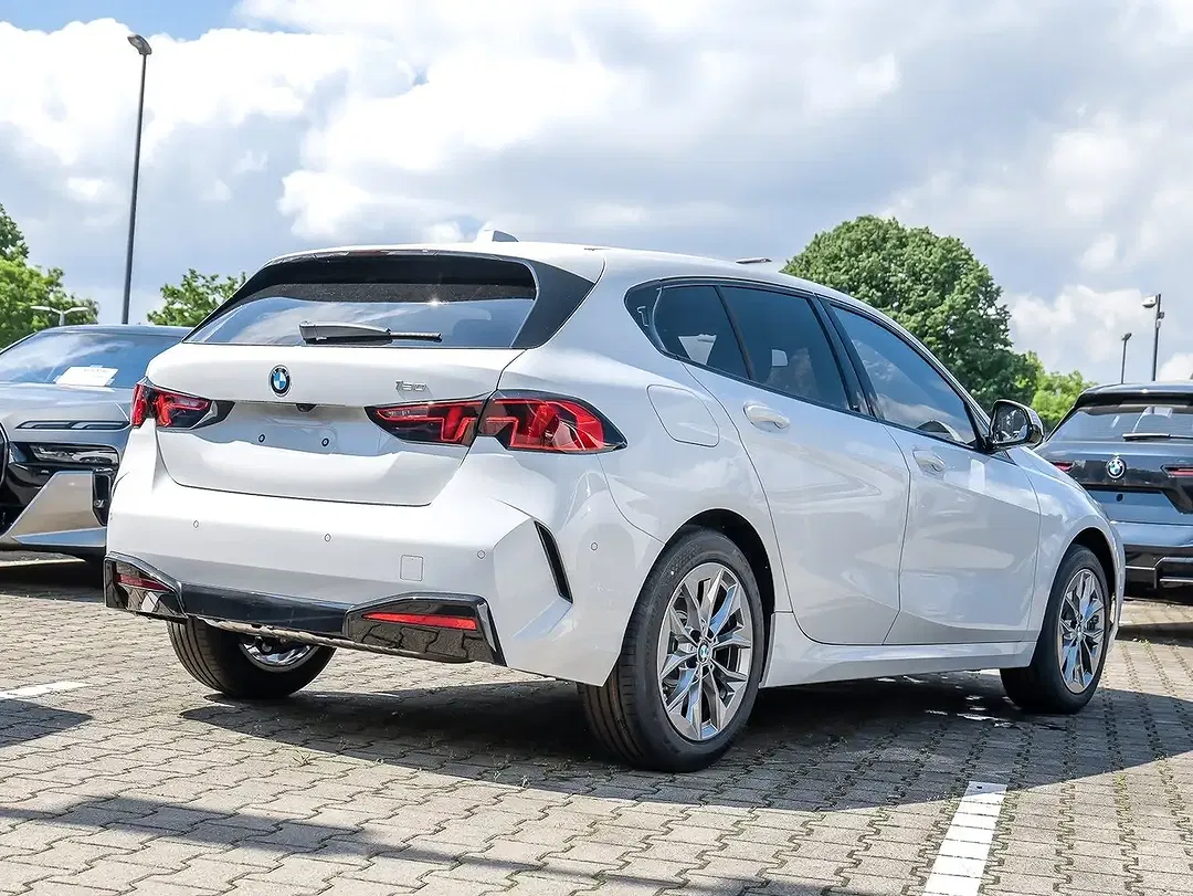 BMW 120 - Thumbnail 2