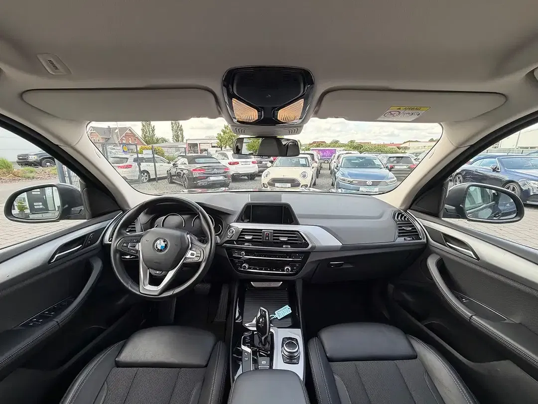 BMW X3 - Thumbnail 10
