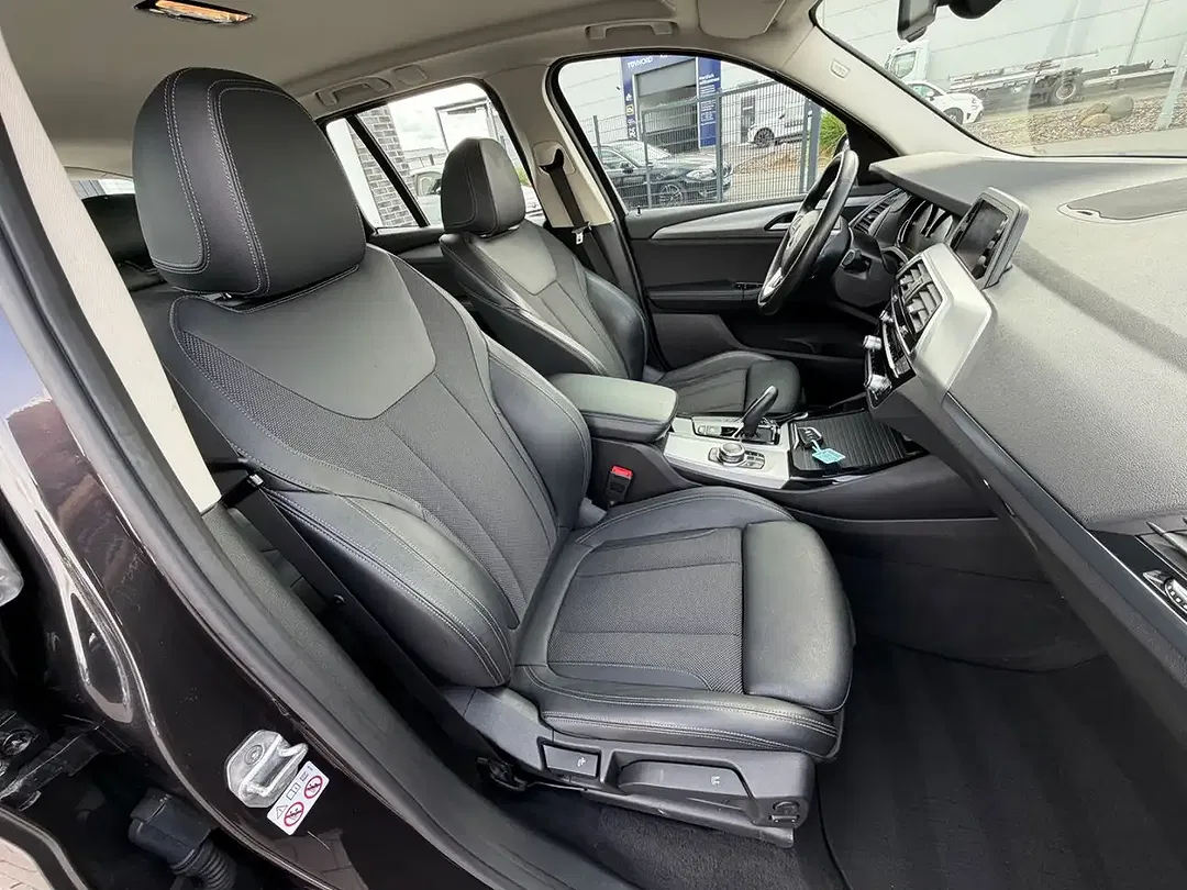 BMW X3 - Thumbnail 14