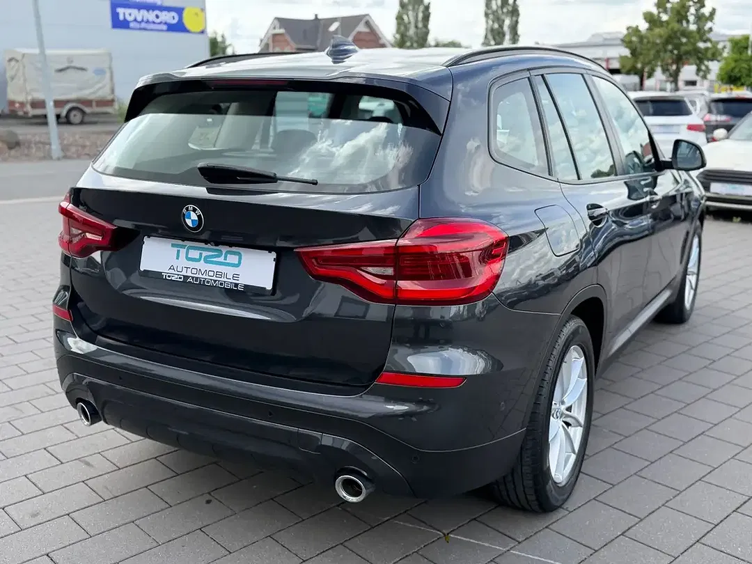 BMW X3 - Thumbnail 8