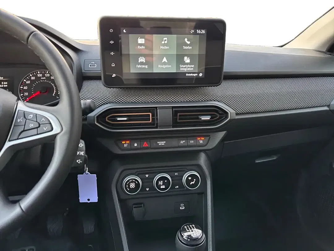 Dacia Sandero - Thumbnail 12