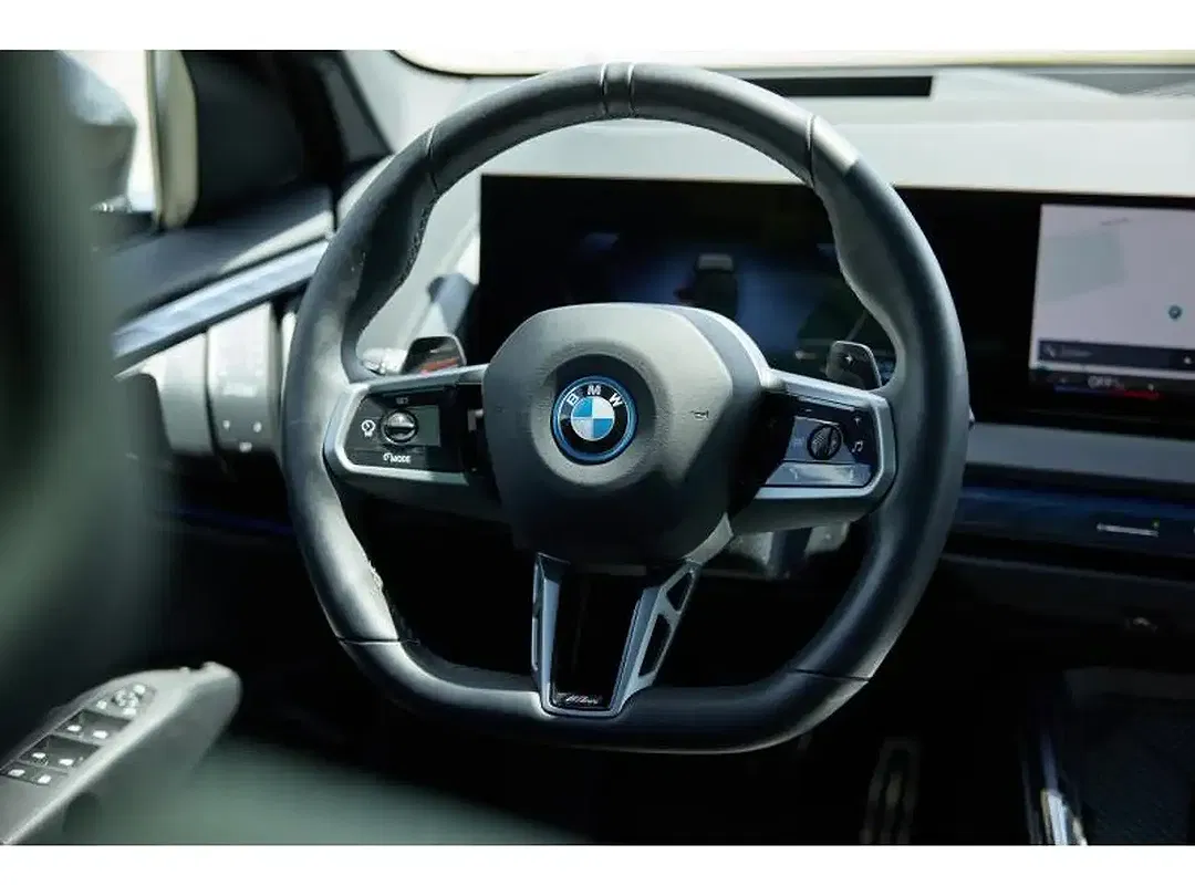 BMW X3 - Thumbnail 10