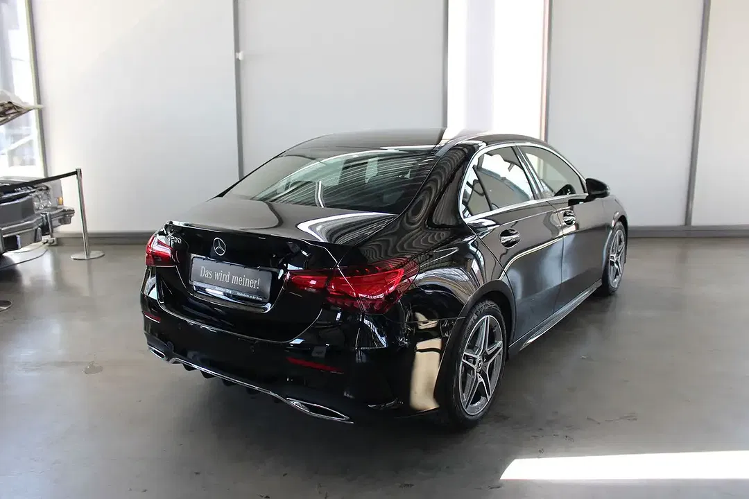 Mercedes-Benz A 200 - Thumbnail 3