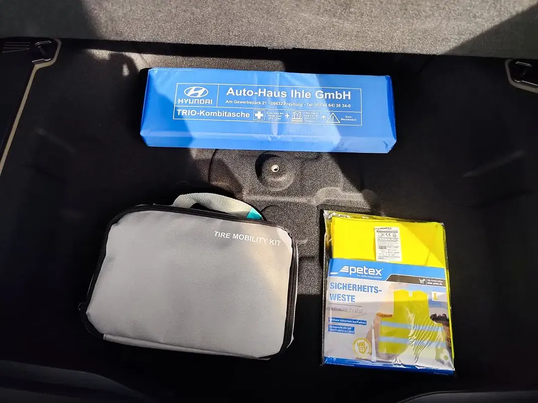 Hyundai KONA - Thumbnail 10