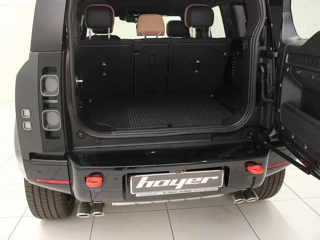 Land Rover Defender - Thumbnail 11
