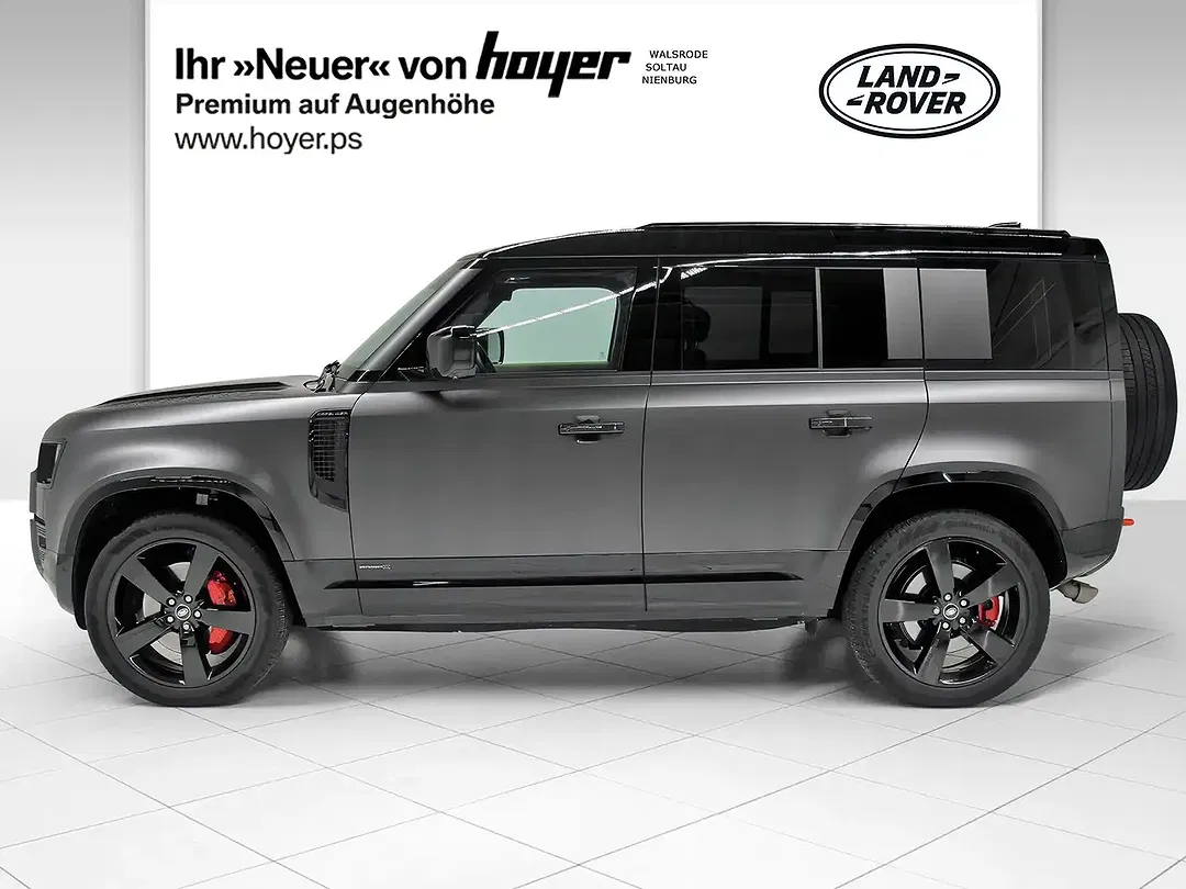 Land Rover Defender - Thumbnail 3