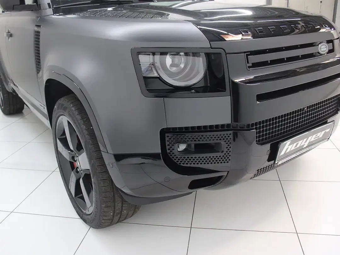 Land Rover Defender - Thumbnail 9