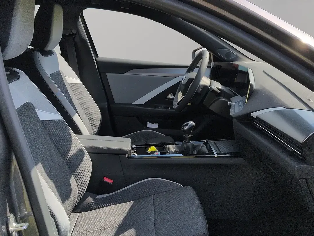 Opel Astra - Thumbnail 14