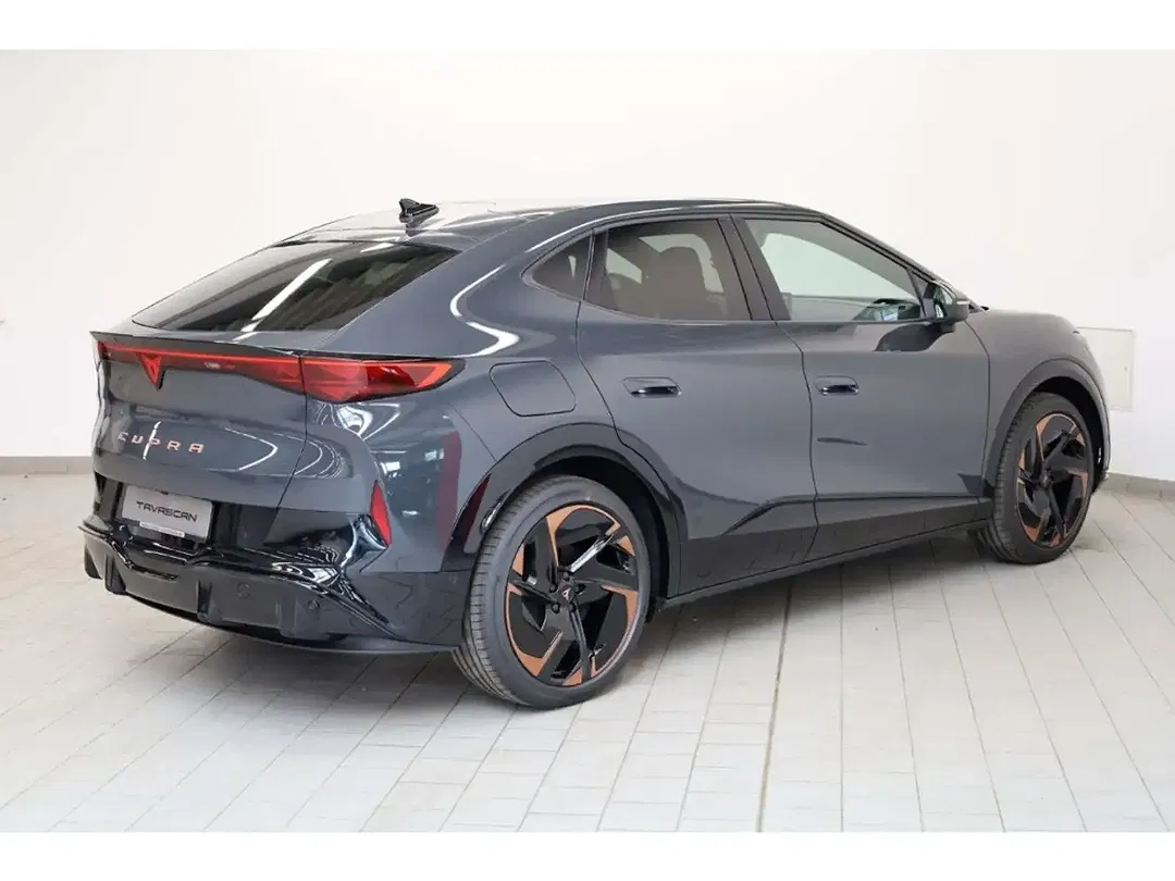 CUPRA Tavascan - Thumbnail 3
