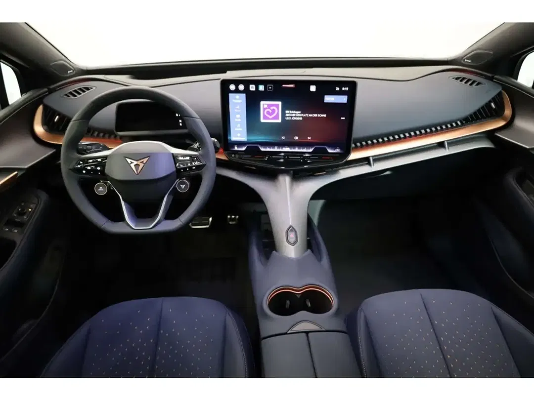CUPRA Tavascan - Thumbnail 6