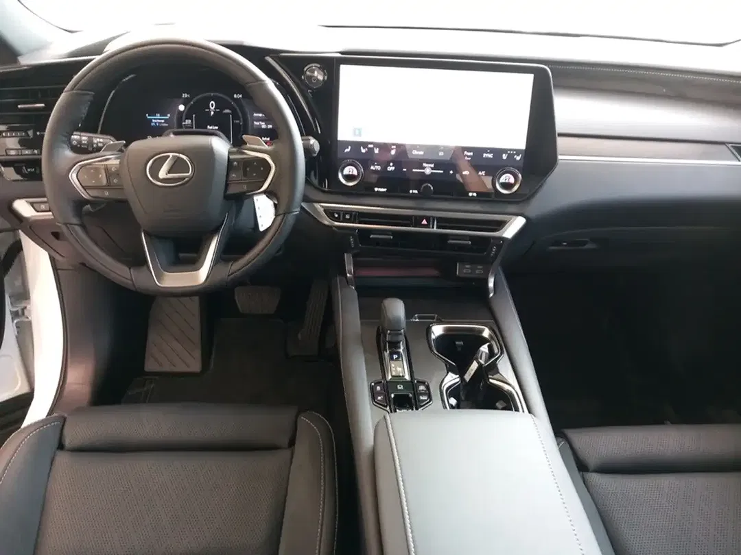 Lexus RX 450h - Thumbnail 8